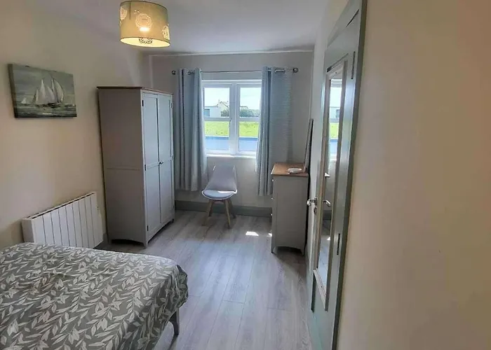 Apartamento Seaside Apartment- Sligo- Pet Friendly *