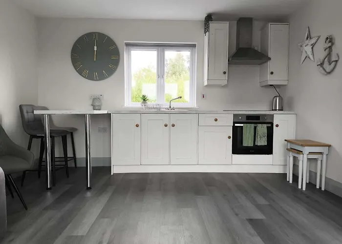 Seaside Apartment- Sligo- Pet Friendly *